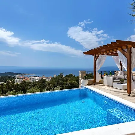 Holiday Mendula Nyaraló Makarska