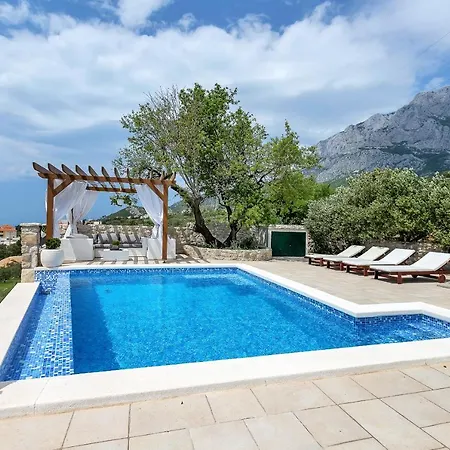 Holiday Mendula Holiday home